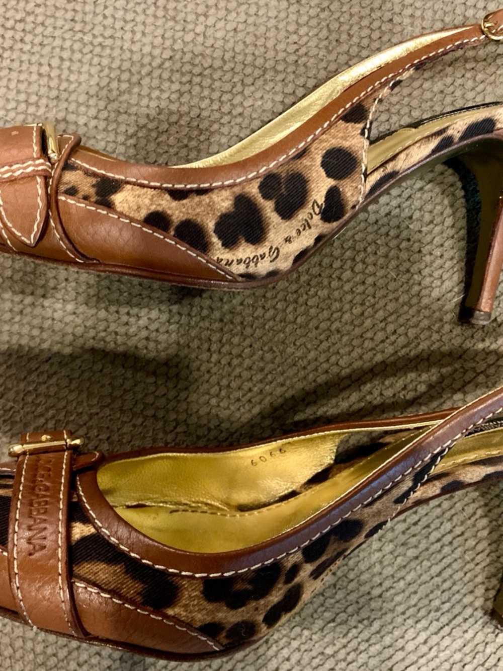 Dolce & Gabbana Leopard Print Pointed Slingback Heels - Brown/Gold - Picture 3 of 7